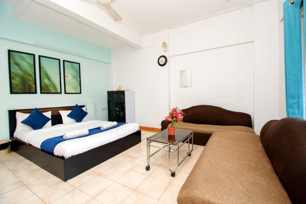 Lotus 4Bhk Villa Lonavala Buitenkant foto