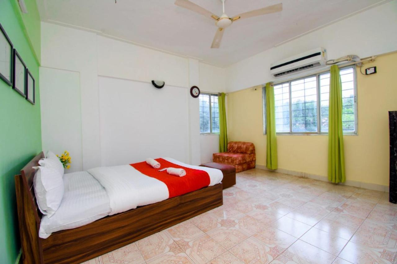 Lotus 4Bhk Villa Lonavala Buitenkant foto