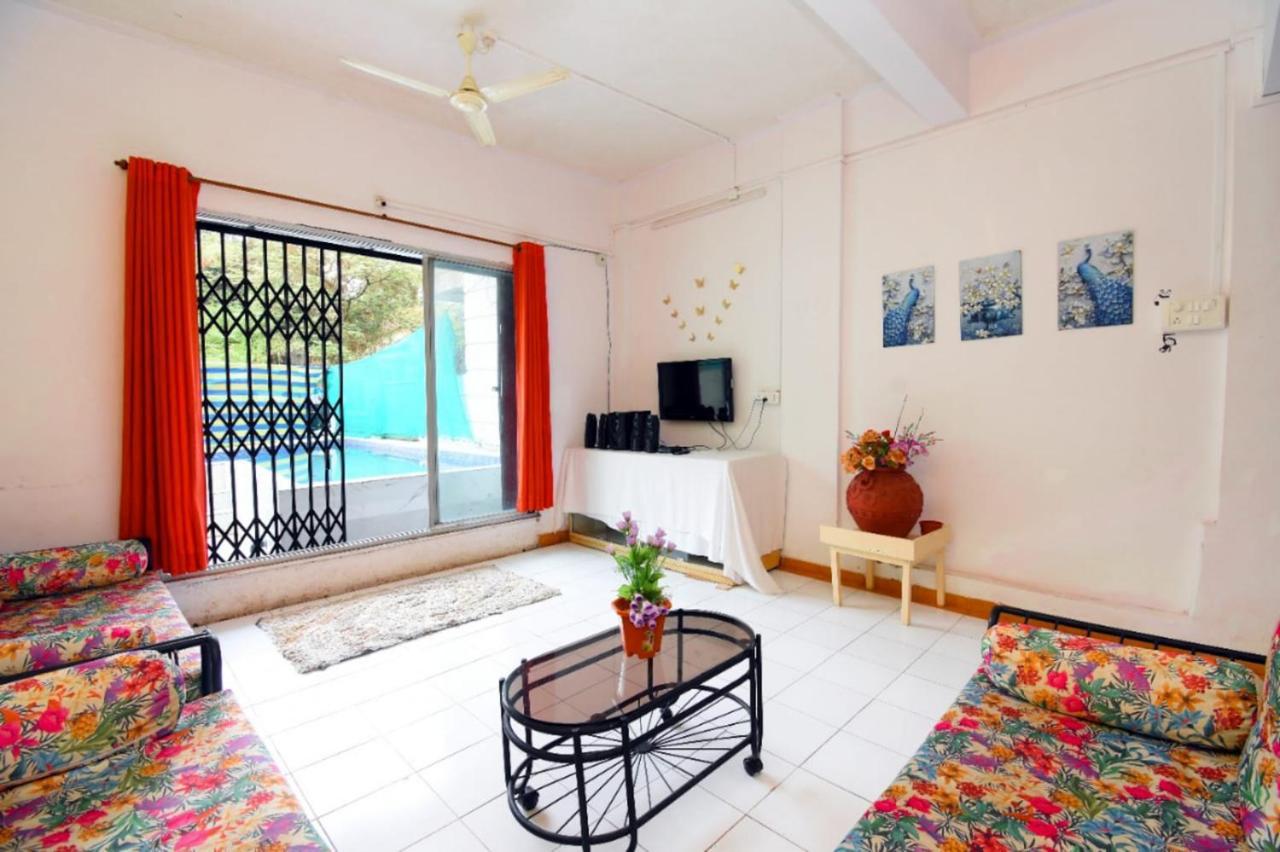 Lotus 4Bhk Villa Lonavala Buitenkant foto